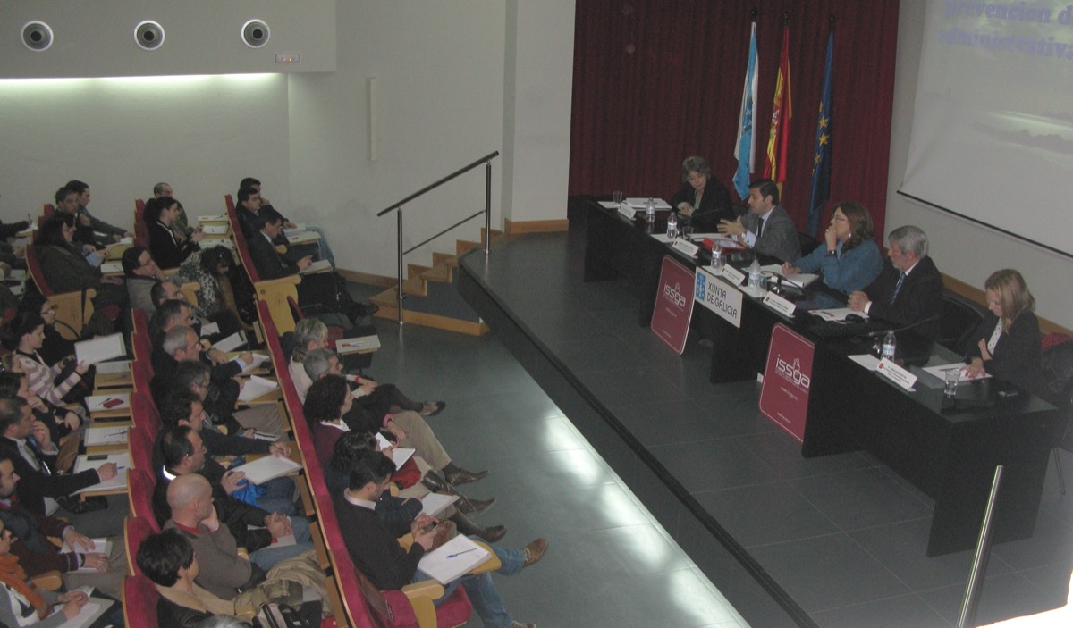 Unha xornada do ISSGA en Pontevedra asesora sobre as responsabilidades administrativas, civís e penais da sinistralidade