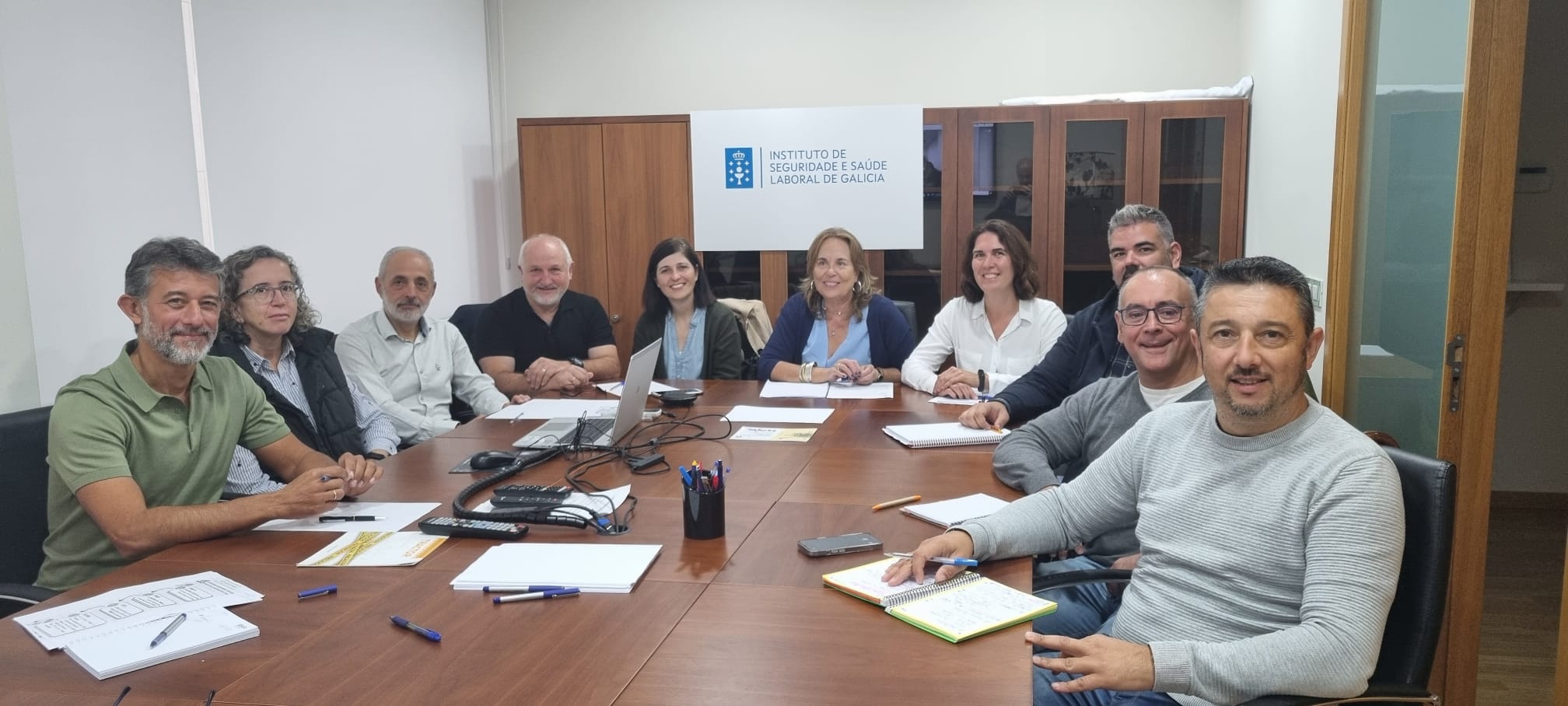 Imaxe reunión grupo forestal