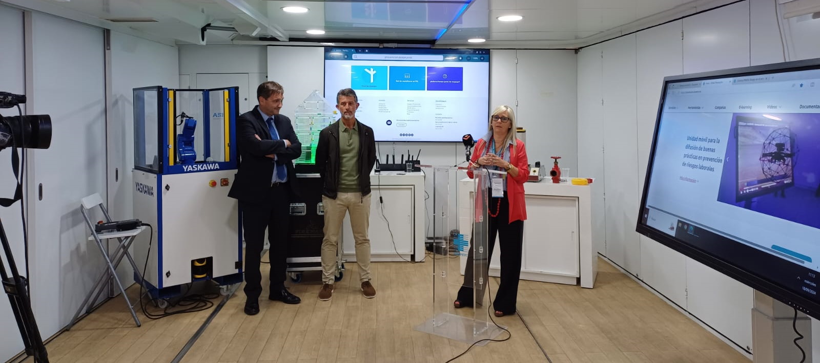 Presentación ruta 151 en Vigo